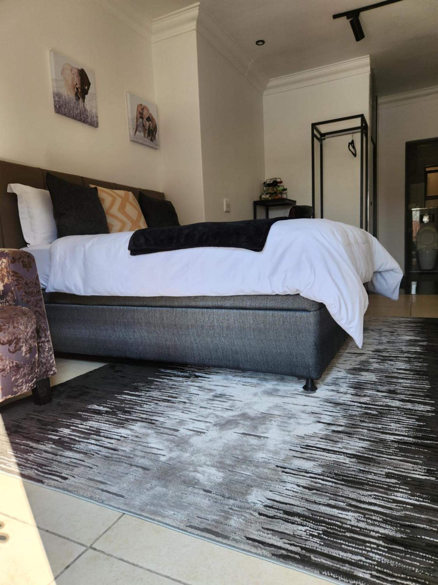 17 On Buffalo Johannesburg Exteriör bild